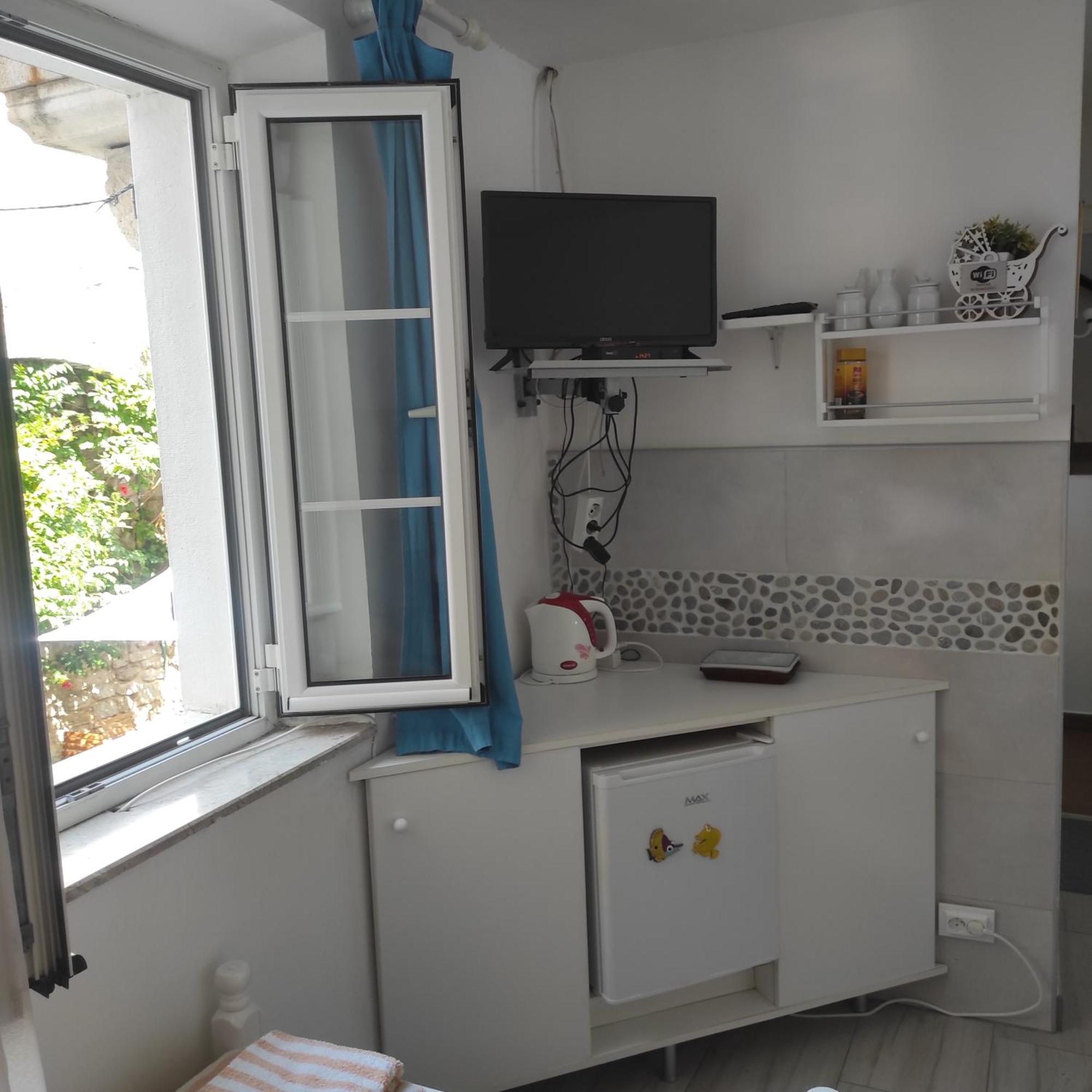 Guesthouse Bogdanovic Μπούντβα Εξωτερικό φωτογραφία
